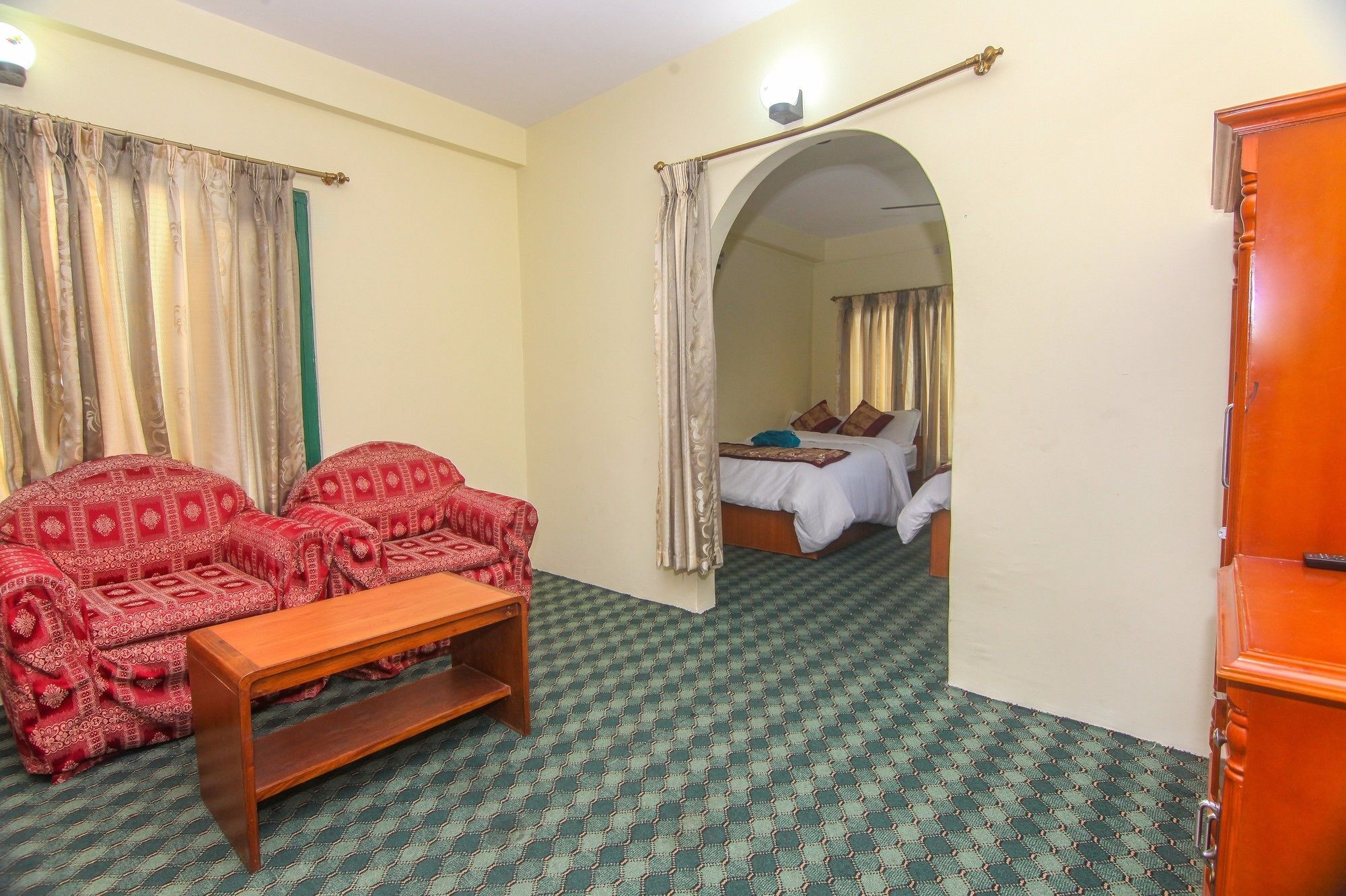 Hotel Noble Inn花椒客栈 Pokhara Exterior photo